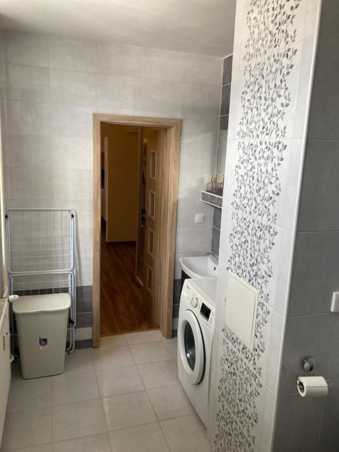 2 Rooms Apartment In Michalovce Luaran gambar
