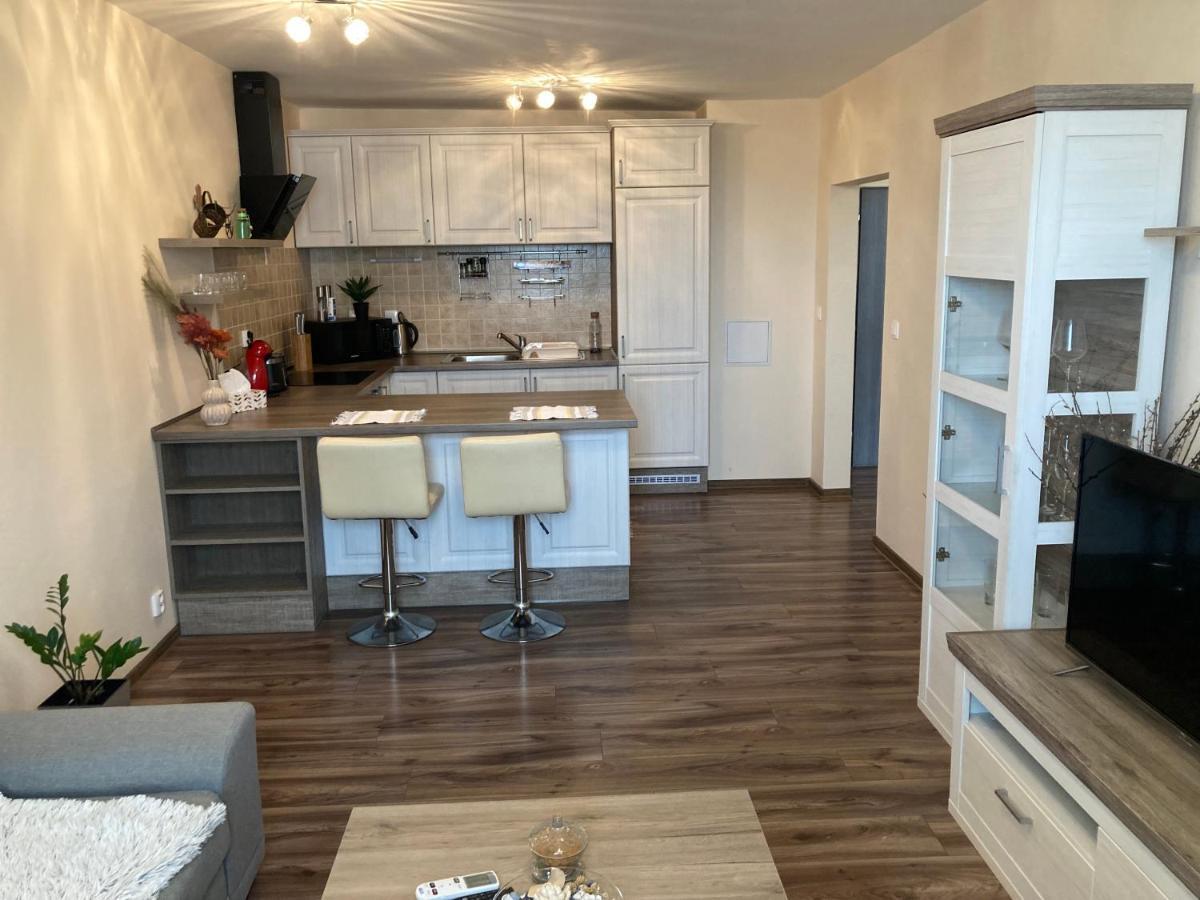 2 Rooms Apartment In Michalovce Luaran gambar
